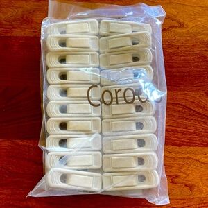 (50% off bundles!) 20 felt hanger clips